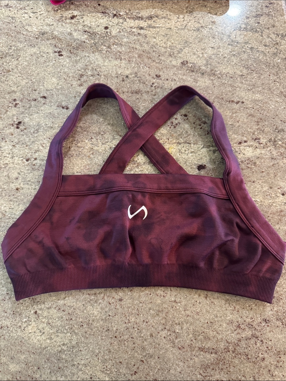 Cross-Back Seamless Sports Bra - Burgundy